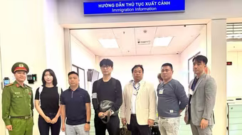 Bàn giao đối tượng truy nã quốc tế cho Cảnh sát Hàn Quốc