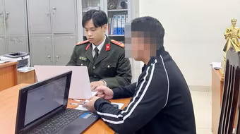 Giải cứu nam sinh viên bị ‘bắt cóc online’ đòi tiền chuộc 550 triệu đồng 