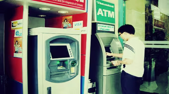 Lại rộ trò lừa: Trúng thưởng, chuyển tiền trước.