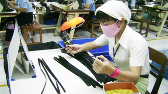 Giảm lãi suất không phải là giải pháp duy nhất