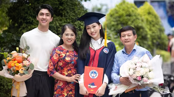 Á hậu Phương Nga tốt nghiệp Đại học với thành tích “khủng” 