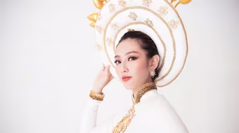 Thuỳ Tiên đại diện Việt Nam thi“Hoa hậu Hòa bình quốc tế 2021”