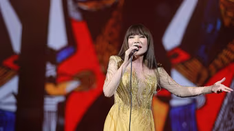 Ca sĩ Thanh Hà tiết lộ giảm 13kg và đẹp hơn nhờ hết "sợ yêu"