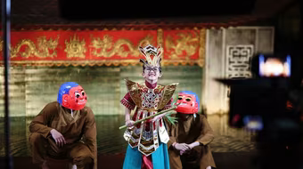 "Em bé chất" Xệ Xệ gây ấn tượng với MV làm về Thánh Gióng