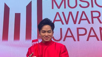 Chia sẻ xúc động của Tùng Dương khi nhận giải thưởng âm nhạc danh giá nhất Nhật Bản