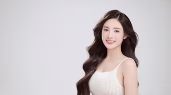 Nhan sắc gây "sốt" của "Hoa khôi Thanh lịch Hà Nội" Đinh Hoài An 