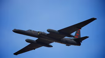 [ẢNH] ‘Quý bà rồng’ U-2 Mỹ lẩn khuất trong mây khiến Trung Quốc phản ứng mạnh