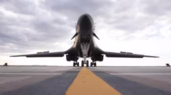 [ẢNH] "Quái vật ném bom" Mỹ thường dùng để thăm dò Trung Quốc gần đây