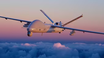 UAV hiện đại nhất của Thổ Nhĩ Kỳ vừa bị Su-35 Nga 'nắn gân' tại Syria