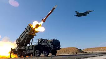 Báo Nga: Mỹ xác nhận F-16 Ukraine bị hệ thống Patriot của đồng đội bắn hạ