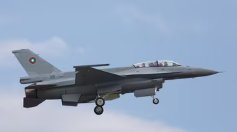 F-16 Block 70 của Bulgaria tung cánh, đánh dấu thời khắc lịch sử
