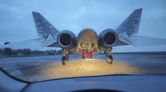 Khoang vũ khí ẩn thân của tiêm kích Su-57 lần đầu được hé lộ