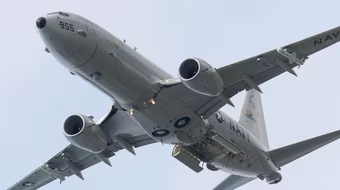 Anh chọn 'thần biển' P-8A để bảo vệ 'huyết mạch' ở Bắc Đại Tây Dương