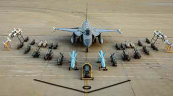 Pakistan ký thỏa thuận bán máy bay chiến đấu JF‑17 tại Dubai Airshow 2025