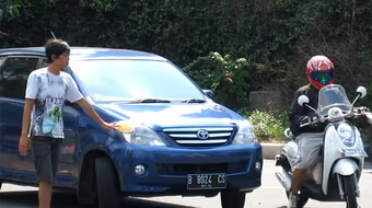 "Cảnh sát giao thông tự phát" tại Jakarta