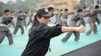 “Hoa thép” trên thao trường