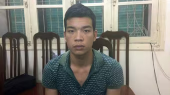 Sinh viên nghèo chạy "xe ôm", bị tên cướp đâm chết thảm