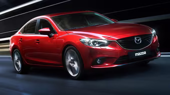 Giảm giá hơn trăm triệu, Mazda 6 quyết đấu Camry