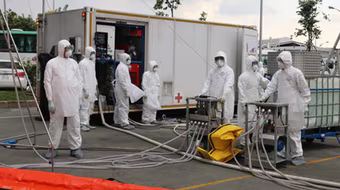 Cách ly 2 người Nigeria bị sốt khi nhập cảnh vào Việt Nam