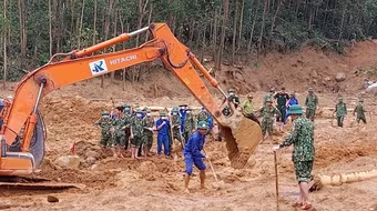 Sạt lở ở thủy điện Rào Trăng 3: Tìm thấy 13 thi thể thành viên đoàn cứu hộ gặp nạn