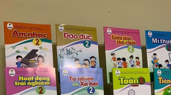 Phụ huynh bất ngờ với sự thay đổi của con sau khi học sách giáo khoa Cánh Diều