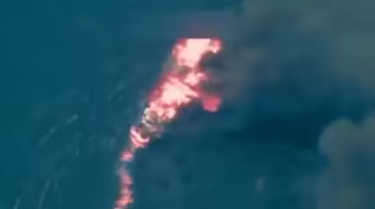 Video: Quân đội Mỹ bắn nổ tàu nghi chở ma túy ở vùng biển Caribe