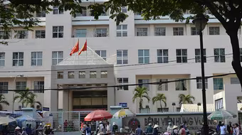 NÓNG: Vừa tìm thấy đứa trẻ 1 ngày tuổi bị bắt cóc trong bệnh viện