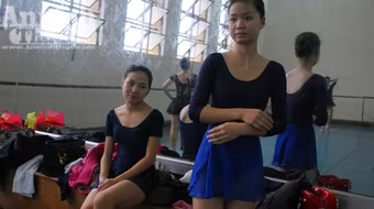 “Đột nhập” nơi tôi luyện vũ công