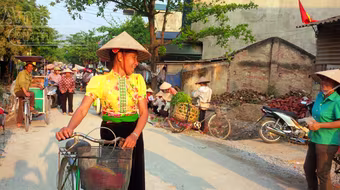 Bài 6: Những tiếng cười chộn rộn lòng chảo Điện Biên