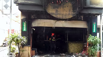 Ít nhất 5 người tử vong trong vụ hỏa hoạn tại quán karaoke trên phố Giảng Võ