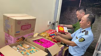 Phát hiện số lượng lớn bánh trung thu không rõ nguồn gốc