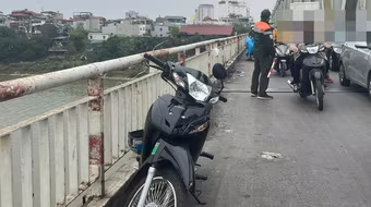 Tổ chức cứu hộ nam sinh lớp 9 nhảy cầu Chương Dương