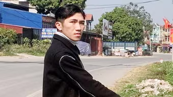 Đập kính ô tô, trộm tài sản