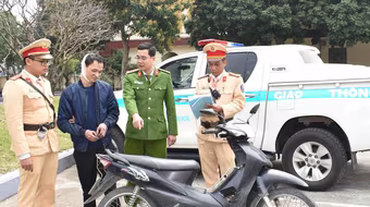 Truy bắt 'nóng' đối tượng cướp xe máy của nữ sinh