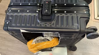 Tạm giữ đối tượng hoạt động "tín dụng đen"