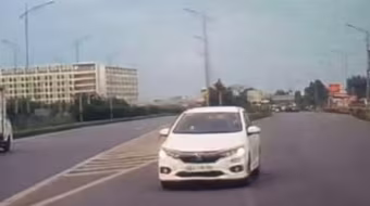 Xử phạt lái xe ô tô đi ngược chiều trên cao tốc Hà Nội - Bắc Giang