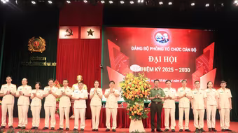 Xây dựng đội ngũ cán bộ tổ chức có tâm và có tầm