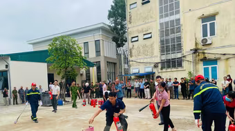 Hơn 500 người được trang bị kỹ năng, kiến thức an toàn cháy, nổ và cứu nạn, thoát nạn