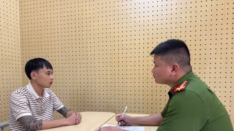 Trộm cắp số hàng trị giá 2,5 tỷ đồng, mang bán...45 triệu đồng