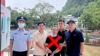 Xuyên đêm phối hợp bắt truy nã