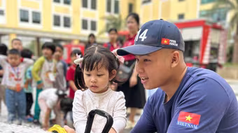 Một ngày trải nghiệm thú vị về phòng cháy, chữa cháy của giáo viên và học sinh Trường Mầm non Nắng Mai