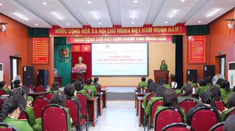 An toàn cho phụ nữ và trẻ em gái trong kỷ nguyên số