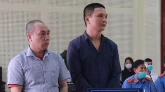 Rủ nhau buôn hồng phiến, hai người đàn ông chia nhau 39 năm tù