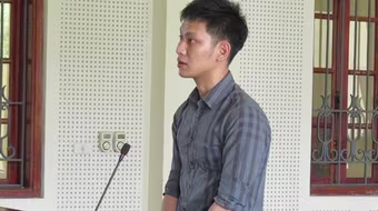 Vì khoản nợ 2,5 triệu đồng, 9X tạt xăng thiêu đồng nghiệp