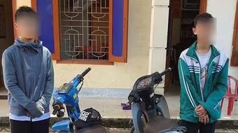 Triệu tập hai “quái xế” đua xe gây náo loạn