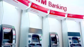 SeABank ra mắt hai điểm Ngân hàng tự động