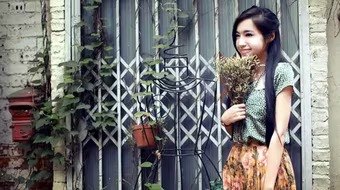 Elly Trần hóa thiếu nữ Hà Thành xưa