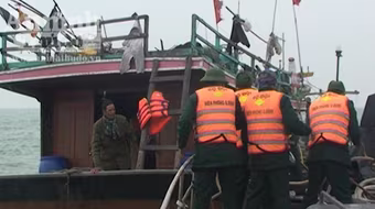 Quảng Bình: Tàu cá thứ ba bị mất tích trên biển