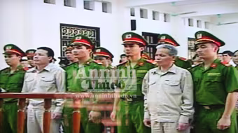 Tuyên phạt bị cáo Đoàn Văn Vươn 5 năm tù