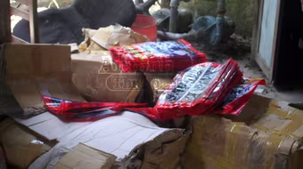 Mang hàng chục tấn bột giặt đi lừa gạt người dân thôn quê